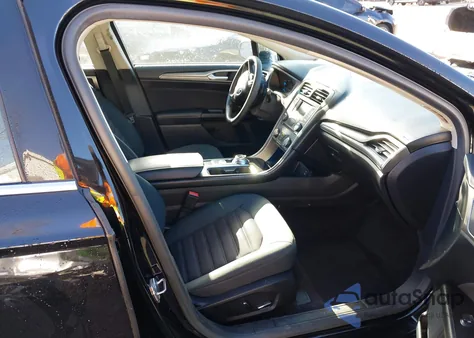 2017 Ford Fusion Se из США, поврежденный, VIN 3FA6P0HD7HR322696